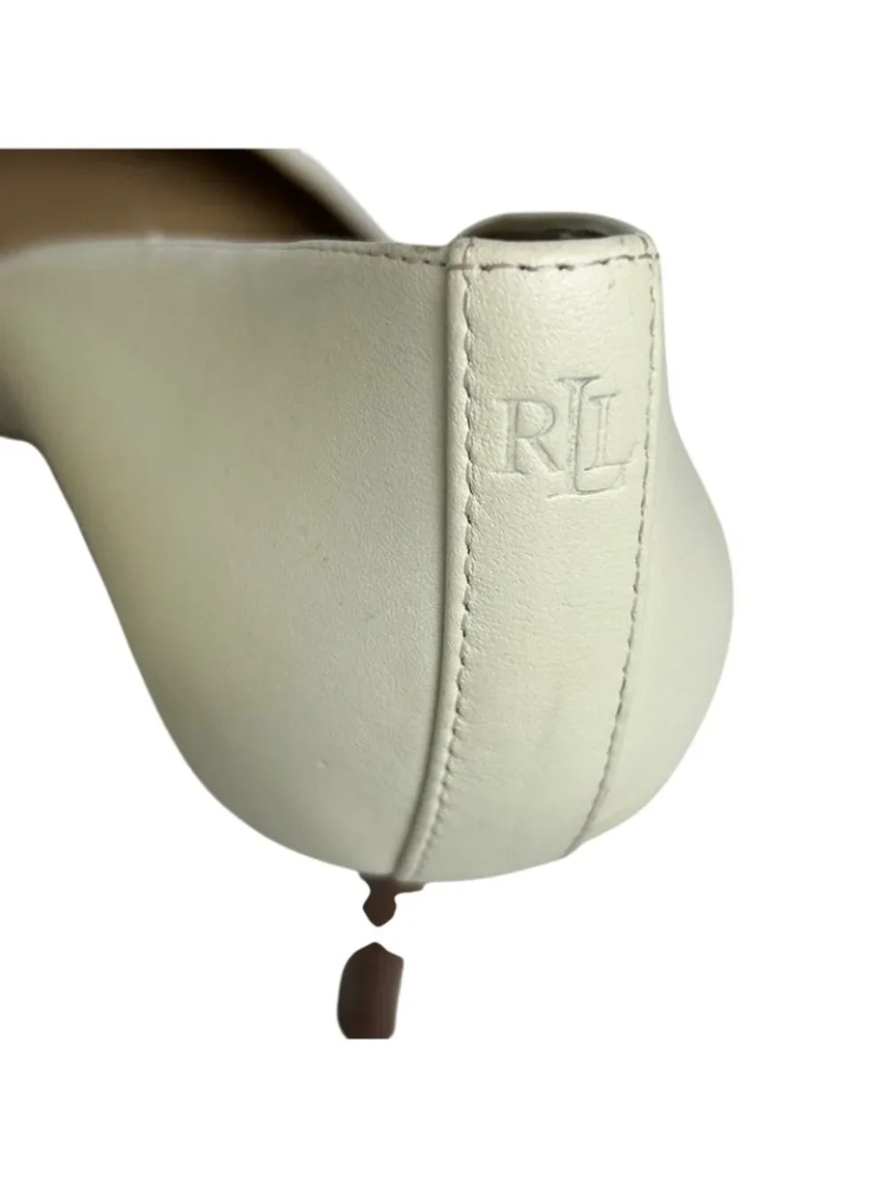 Lauren Ralph Lauren Lanette Pumps Women's 9B Cream Leather Upper, Pointed Toe